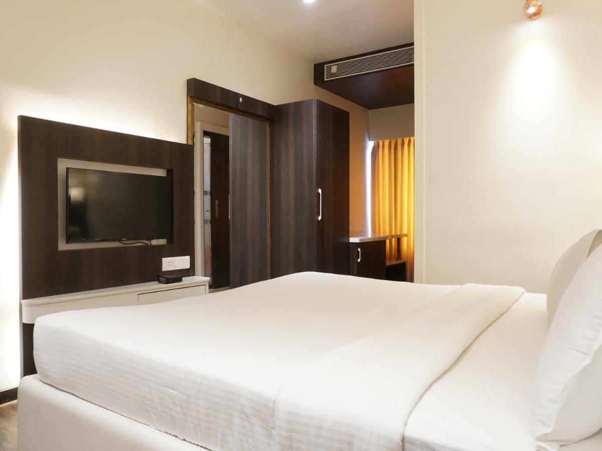 Jālgaon Palette Four Seasons Recreation Resort מראה חיצוני תמונה