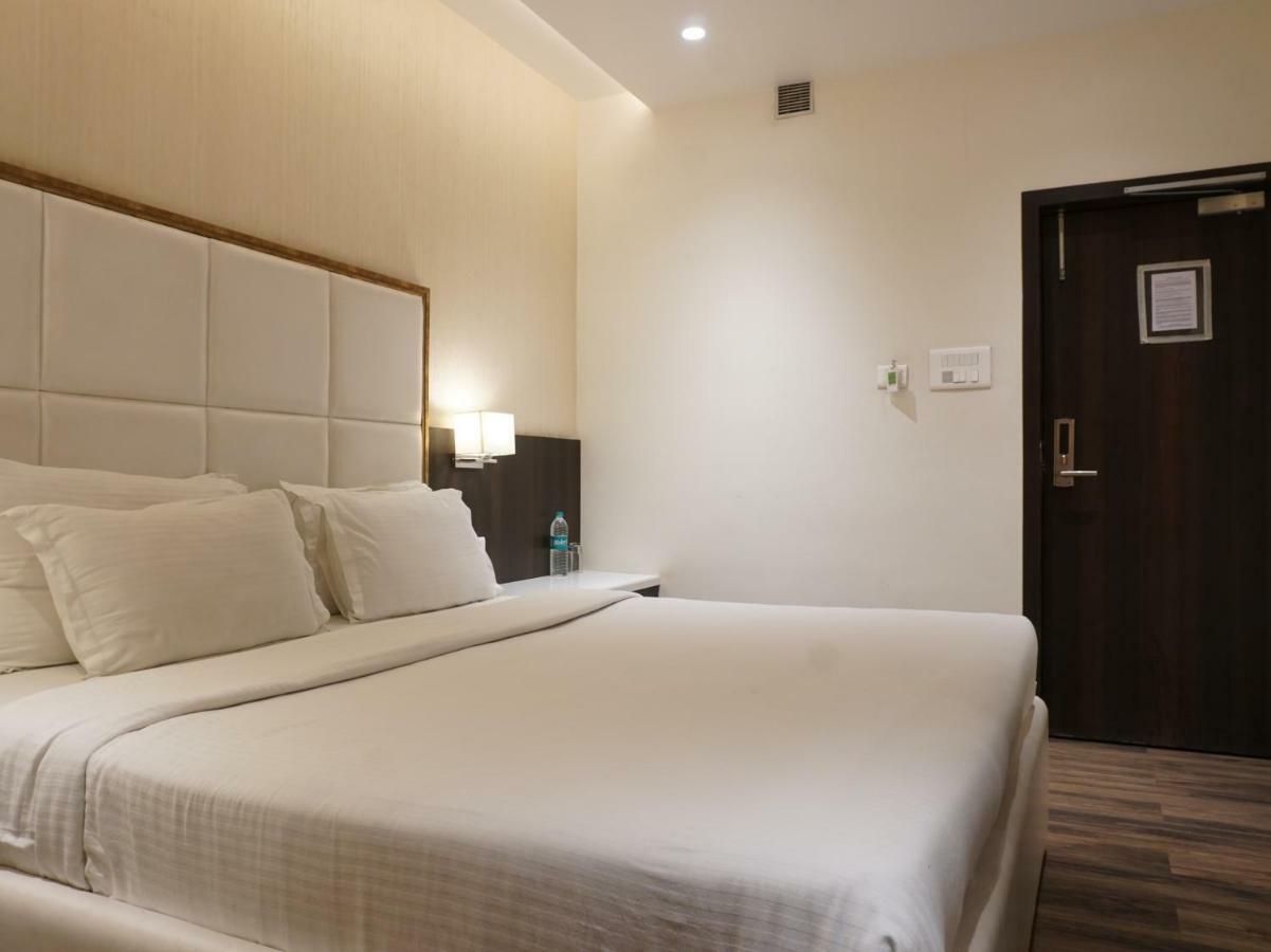 Jālgaon Palette Four Seasons Recreation Resort מראה חיצוני תמונה